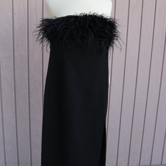 NWT Massimo Dutti Off-The-Shoulder Long Crepe Strapless Feather Dress Size US 4 - Picture 1 of 13